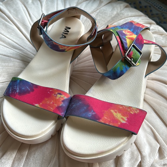 MIA Tie Dye Rainbow Platform Sandals Size 9 - Picture 2 of 7